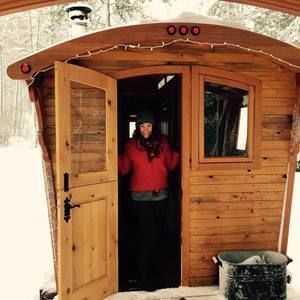 Meet your Posher, Carrie